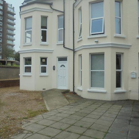 Kali Mera Eastbourne Exterior photo